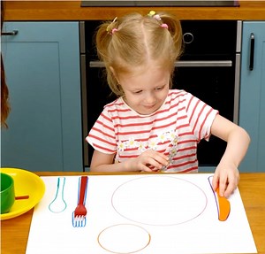 Teach your child to set the table: | Parentips