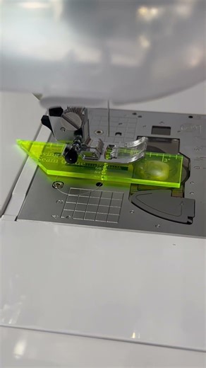 Sewing the perfect 1/4” seam doesn’t have to be a mystery anymore 👀✨