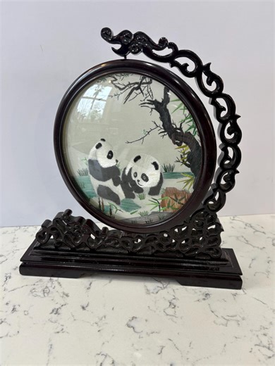 Vintage Chinese Double-sided Silk Suzhou Embroidery Screen Ornament in a Carved Wooden Frame Featuring Pandas. - Etsy