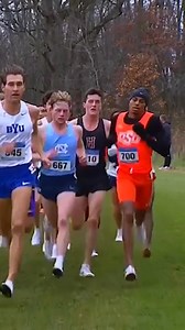 69K views · 1.2K reactions | ኣመሪካ - ጫማኡ ሞሊቚዎ እንከሎ ጥራይ እግሩ ብምጉያይ ካልኣይ...