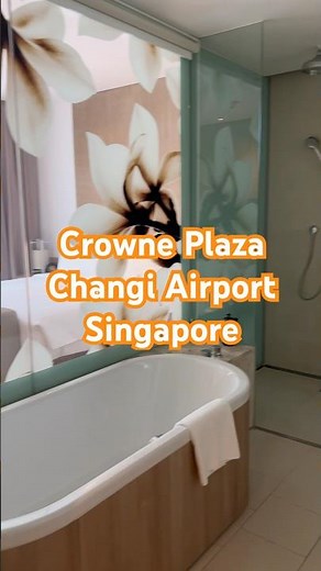 Crowne Plaza Hotel inside Changi Airport Singapore. #exploreasia #singapore