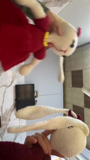 فيديوهات أنشأها HANA (@hana_beke_and_ruby) باستخدام 1-800 - bbno$ & Ironmouse