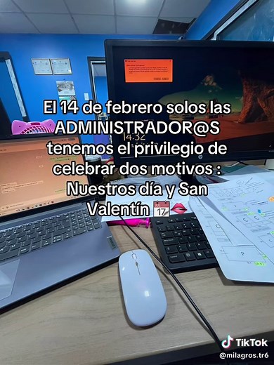 Celebrando el Día del Administrador y San Valentín
