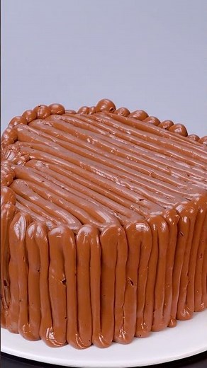 Rich Chocolate Cake in the Shape of a Heart! ❤️🤎 #shorts #chocolatecake