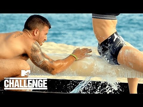 Most AWKWARD Challenge Ever!? Air Your Dirty Laundry | The Challenge: Rivals III