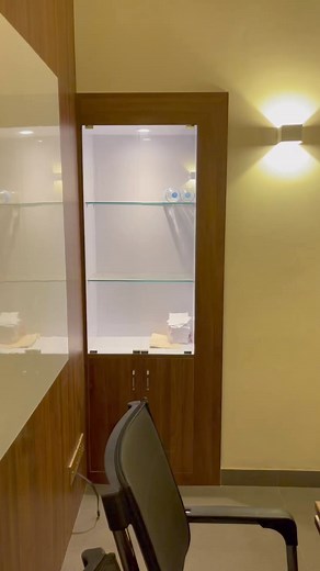 Elevate your Conference aesthetics with our trendy Conference Room Designs. Discover the perfect blend of functionality and fashion for a meeting sanctuary that's as chic as it is efficient. Transform your meeting Room into a modern masterpiece! 📍Baneshwor, Shankhamul Marg, Kathmandu, Nepal. ☎ 01-4792725 📧info@interiorpointsnepal.com 🌐interiorpointsnepal.com #InteriorPointsNepal #InteriorDesign #modularfurniture #conferenceroomdesign #interiorpointsnepal #StylishInteriors #ModernApplications 