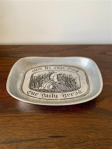 Vintage Wilton Armetale Pewter Bread Tray "give Us This Day Our Daily Bread". - Etsy