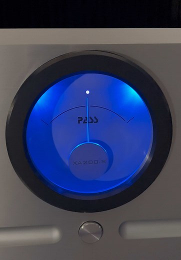 HiEnd Home Stereo Sound System Setup for Audiophiles