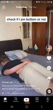 The bulge🍆💦😲_||How to know if someone is gay or not, Top or bottom. Tiktok moments #gaytiktok #gay