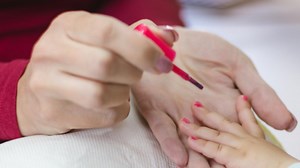 Dermatologist reveals why you shouldn’t get a manicure