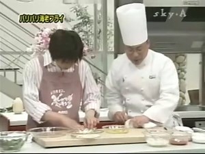 パリパリ海老フライ　上沼恵美子のおしゃべりクッキング　ゲスト 山崎樹範  本多功禰  料理 トーク, Emiko Kaminuma cooking