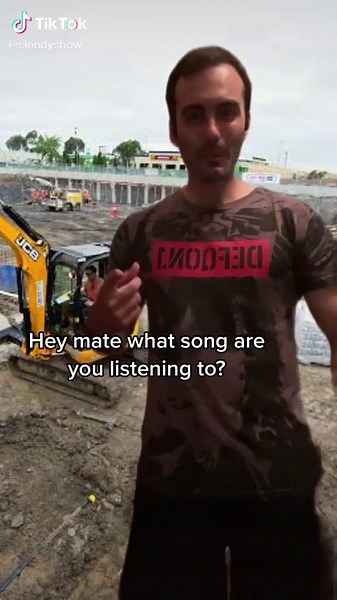 POV you listen to terrorcore & walk past a construction site #terrorcore #uptempo #speedcore #ravetok #fyp #bangers #ravetothegrave