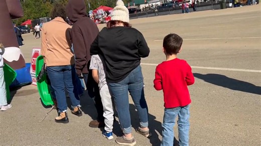 22K views · 190 reactions | Christmas in the Park is a city-sponsored...