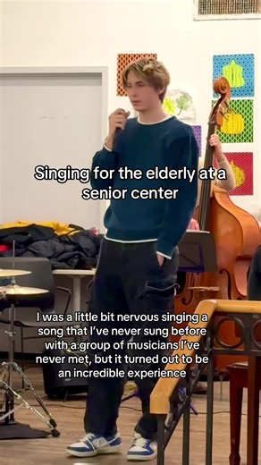 Singing Elvis for Seniors: A Heartwarming Experience