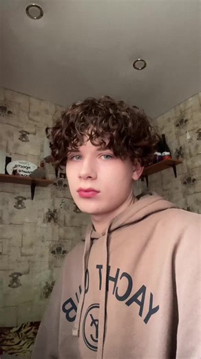 1don.kek (@1don.kek)’s videos with Roblox Gravity Coil Meme. - DillyDhoe