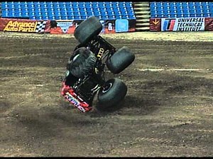 Monster Jam - Freestyle Highlights from Toronto 2012