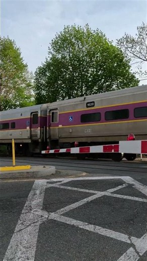 Wakefield commuter rail #wakefield #massachusetts #walk