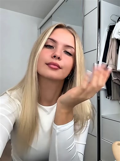 Dating Insights: Lithuanian Women and Expressions of Love