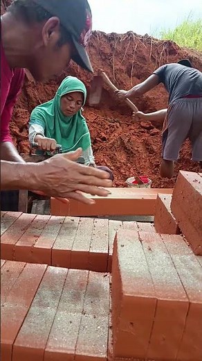 "The Manufacturing Process of Pressed Bricks with Modern Machines"