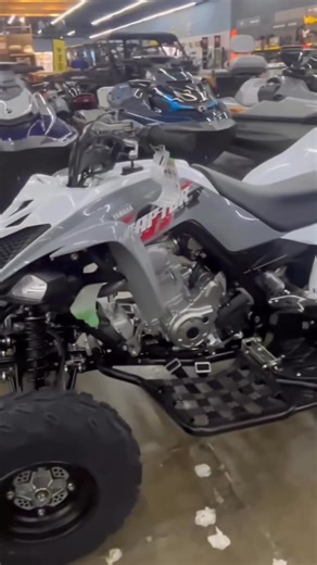  Meet the 2026 Yamaha Raptor 700  Robert’s giving us a closer look...