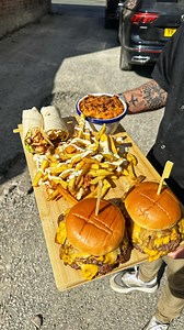 📍 @plantation_bar 35 Wigan Street #burger #burgers #foodporn #friedchicken #fries #hamburger #cheese #🍔 #munchbox #theburgerreviews #cheatmeal #food #takeaway #bestfood #fyp | The Burger Reviews