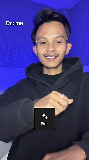 Tutorial efek yang di gunakan di “dc yang penting Happy” pake efek shake 1 di gabung sama astral cek di (visual/trending), pas slowmo nya di pakai disco buat yang belum tau cara bikin slowmo bisa di cek di pengeditan bagian sulap kecepatan #tutorial #edit #slowmo #velocity #ezaardian