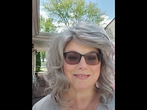 Wig Review DYLAN by Paula Young in 18/22 Warm Toffee and SF51/60 Silvery Moon