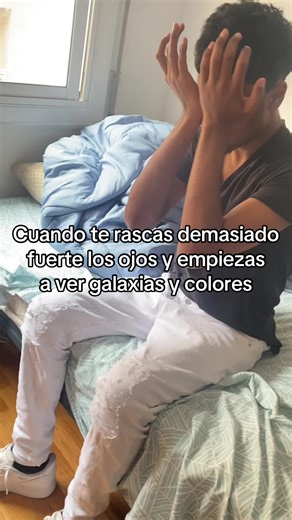 My head is spinning😵‍💫 #rascar #ojos #galaxias #colores #viral #parati