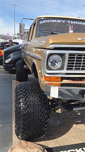 1970 Ford F350 Crew Cab | TomEighty