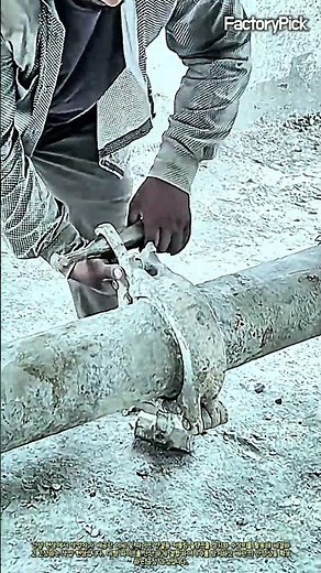 대형 배관 파이프 클램프 체결 작업 #worker #process #plumbing #pipe #construction