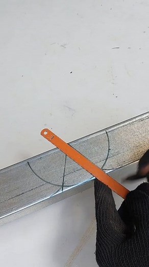 689K views · 4.2K reactions | very helpful tips and tricks for beginners #teqhnique #trick #welding | Basrol The Welder Art | Facebook