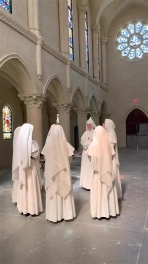 Hymn of Pentecost, Veni Creator Spiritus. #Pentecost #chant | Sisters of St. Thomas Aquinas