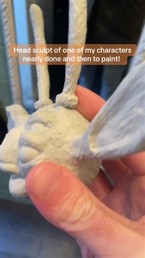 Head sculpt of one of my fantasy characters on a project I’m Working on. Nearly done then to paint! This is to go on the armatur body with possible arms and legs! Also keep your eyes peeled this Friday @Channel 4 can you make 10k in 10 day? 8pm I wil be featured on it testing out some money makers #sculptureart #claysculpture #stopmotion #artprocess #sculpting