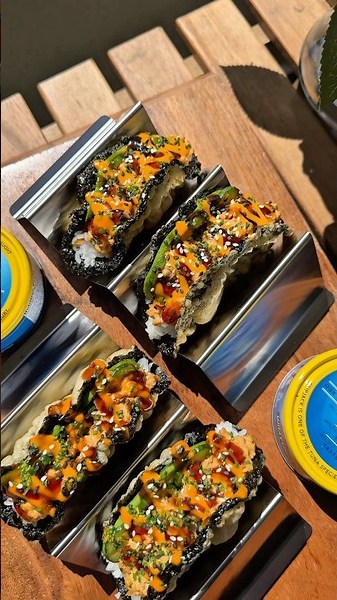 How to make Spicy Tuna Sushi Tacos #wildplanet #sushi #tacos #tacotuesday #tunarecipes #cannedtuna