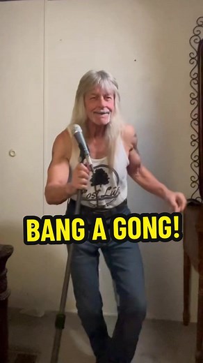 Karaoke Fun: Sing Bang A Gong (Get It On)