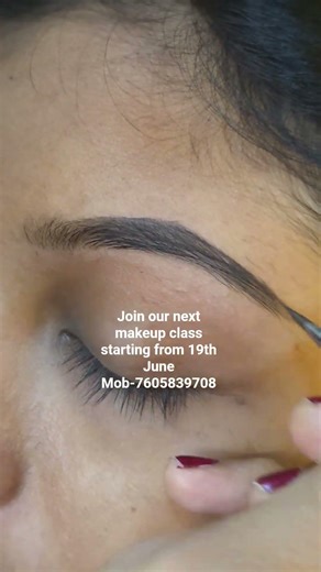 Eye brow draw tutorial.#shortvideo #makeup #eyebrows #tutorial #shorts #viral #viralshort