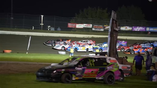 Late Models 3 wide start at the WISSOTA 100!!! | Wissota Auto Racing