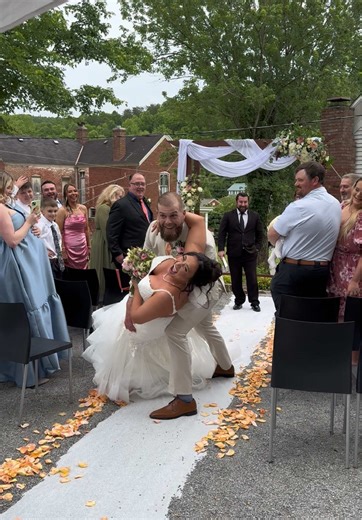 Happy days at The Olde Church in Cumberland Gap #wedding #weddingday #outdoorwedding #kiss #weddingdress