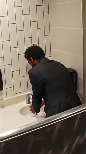 Bathroom Prank in PUBLIC!!