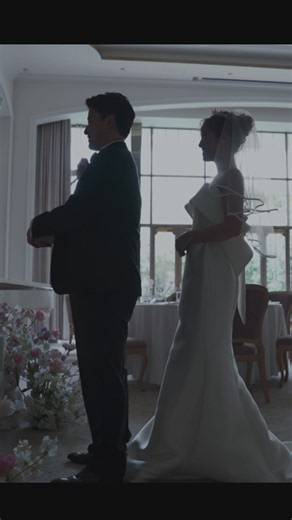 Heart-fluttering First Look #TGWEDDING