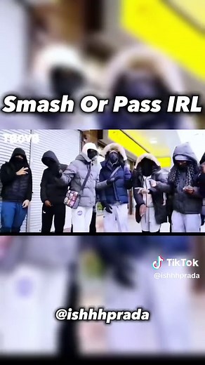 Smash Or Pass IRL: Fun Classroom Interactions