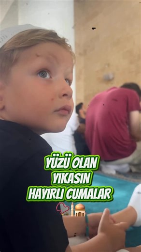 Meriç Tan Alkan on Instagram: "Yüzü Olan Yıkasın🤔 HAYIRLI CUMALAR 🤲🏻📿🕌 #hayırlıcumalar #jumamubarak #friday"