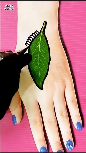 Leaf & Floral Back Hand Mehndi Design | Trending 2025 💫#shorts #mehndi