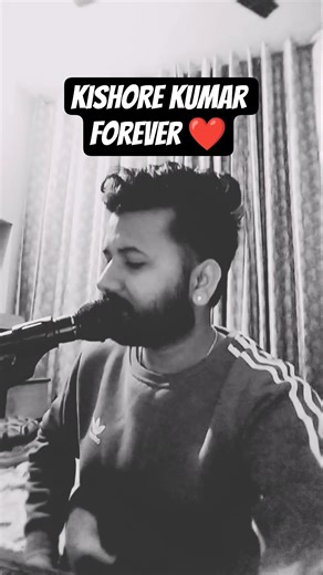 Kishore Kumar Classic from Julie (1975) | Evergreen Bollywood Melody 🎶 #shorts #music #shortsfeed