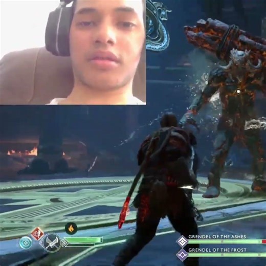 God of War Boss Fight: Aim for the FACE! #shorts