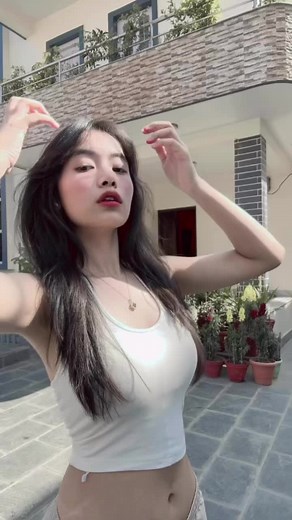 Model Walking Techniques for Catwalk Success