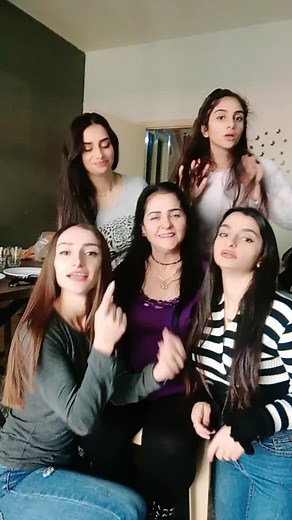 Synchronized Hand-Clapping Game for Fun Gatherings