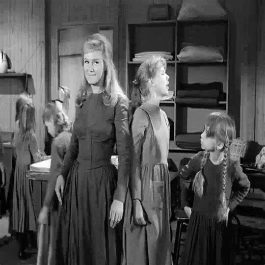 Gunsmoke S08E02 – Call Me Dodie Part1 #gunsmoke #MilburnStone #AmandaBlake #JamesArness #BOOMchallenge | Syasya
