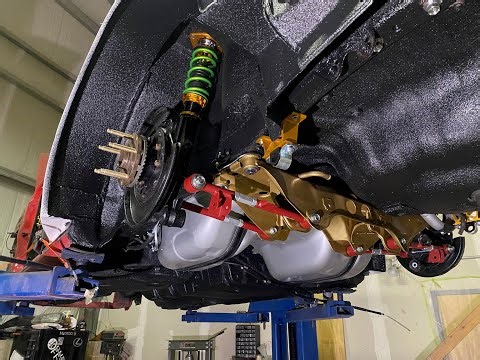 GC8 gas tank and rear suspension get installed!!