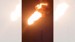 Residents near the Stanlow Refinery, Ellesmere Port and beyond witnessed huge flames that were described as 'frightening' with an 'awful' smell on Sunday. The refinery is currently undergoing a scheduled programme of maintenance and renewal, which has been described by Essar Oil UK as a 'safe and controlled' process. Read more here: https://www.wirralglobe.co.uk/news/23240635.flames-stanlow-refinery-light-sky-night/ | Wirral Globe